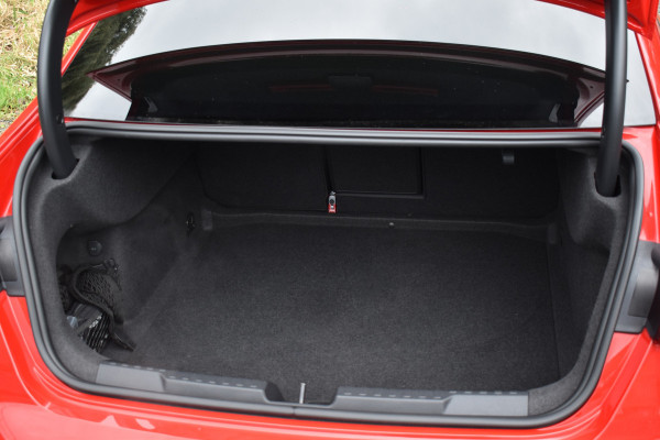 Audi S3 Limousine 2.0 TFSI 310PK S3 QUATTRO HEAD-UP/LEDER/PANORAMADAK