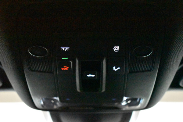 Audi S3 Limousine 2.0 TFSI 310PK S3 QUATTRO HEAD-UP/LEDER/PANORAMADAK