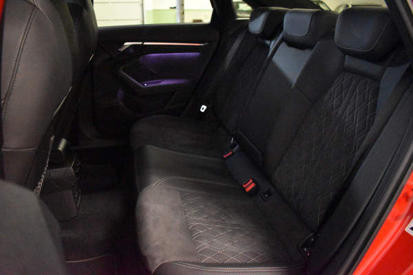 Audi S3 Limousine 2.0 TFSI 310PK S3 QUATTRO HEAD-UP/LEDER/PANORAMADAK