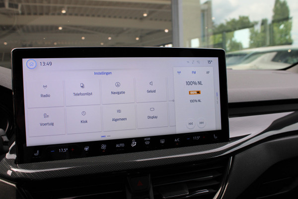 Ford FOCUS Wagon 1.0 EcoBoost Hybrid ST Line X | Trekhaak | Head-Up | BLIS | Camera | Navigatie Ford FOCUS Wagon 1.0 EcoBoost Hybrid ST Line X | Trekhaak | Head-Up | BLIS | Camera | Navigatie