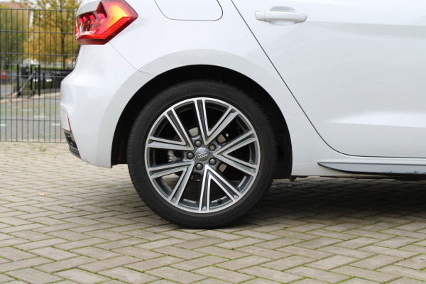 Audi A1 Sportback 30 TFSI epic | NAP! | AUTOMAAT | STOELVERWARMING | VIRTUAL | CARPLAY |