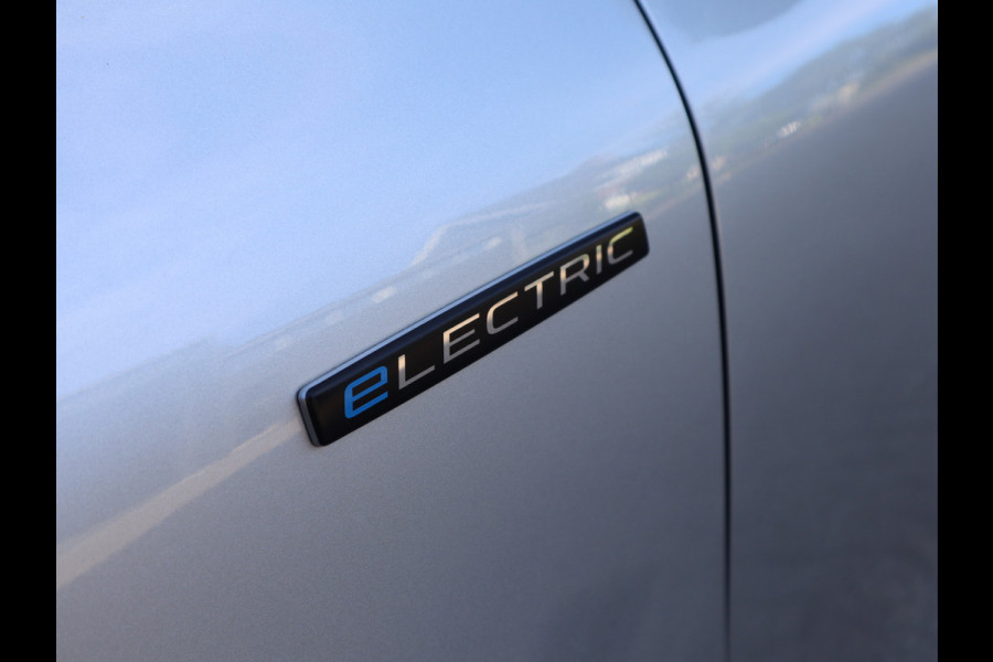 Mercedes-Benz eCitan 112 Pro L2 Lang - 51 kWh AC 22 kWh Laden - Trekhaak Mercedes-Benz eCitan 112 Pro L2 Lang - 51 kWh AC 22 kWh Laden - Trekhaak