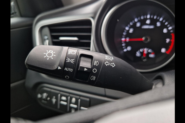 Kia Ceed Sportswagon 1.0 T-GDi ComfortLine | Climate | Navi | Cruise | Parkeersensoren | Lichtsensor | Camera | Kia Ceed Sportswagon 1.0 T-GDi ComfortLine | Climate | Navi | Cruise | Parkeersensoren | Lichtsensor | Camera |