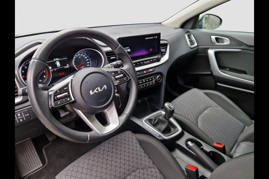 Kia Ceed Sportswagon 1.0 T-GDi ComfortLine | Climate | Navi | Cruise | Parkeersensoren | Lichtsensor | Camera | Kia Ceed Sportswagon 1.0 T-GDi ComfortLine | Climate | Navi | Cruise | Parkeersensoren | Lichtsensor | Camera |