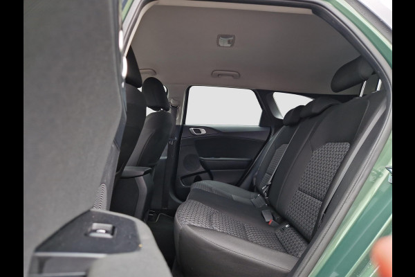 Kia Ceed Sportswagon 1.0 T-GDi ComfortLine | Climate | Navi | Cruise | Parkeersensoren | Lichtsensor | Camera | Kia Ceed Sportswagon 1.0 T-GDi ComfortLine | Climate | Navi | Cruise | Parkeersensoren | Lichtsensor | Camera |