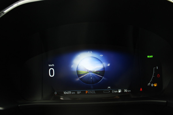 Ford Kuga 2.5 PHEV ST-Line X | Panoramadak | Trekhaak | BLIS | B&O | Head-up | Winterpack