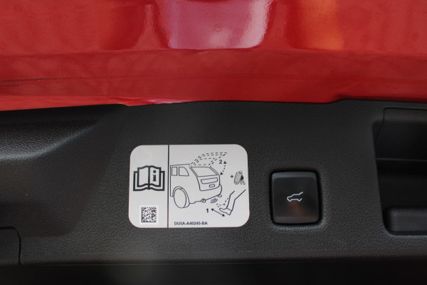 Ford Kuga 2.5 PHEV ST-Line X | Panoramadak | Trekhaak | BLIS | B&O | Head-up | Winterpack