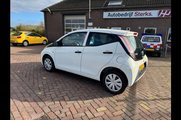 Toyota Aygo 1.0 VVT-i x-fun AIRCO NL AUTO Toyota Aygo 1.0 VVT-i x-fun AIRCO NL AUTO