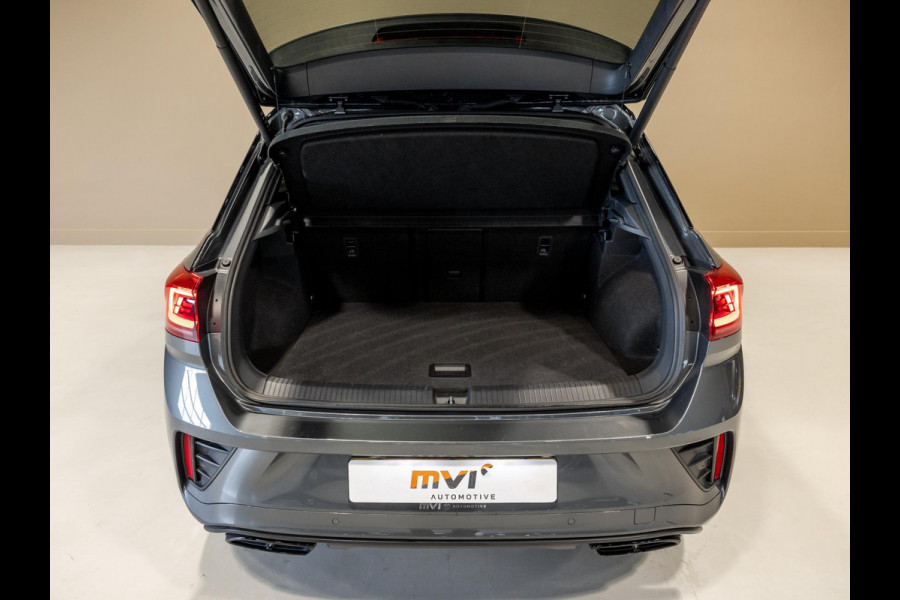Volkswagen T-Roc 1.5 TSI R-Line Business / 150pk / Panorama dak / Beats / Stoel en stuurverwarming / Volkswagen T-Roc 1.5 TSI R-Line Business / 150pk / Panorama dak / Beats / Stoel en stuurverwarming /
