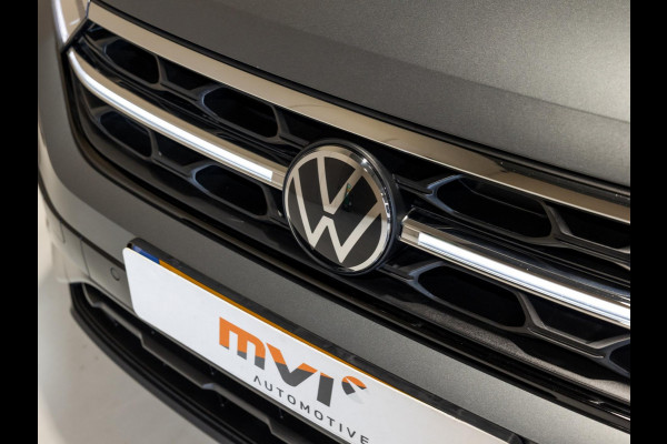 Volkswagen T-Roc 1.5 TSI R-Line Business / 150pk / Panorama dak / Beats / Stoel en stuurverwarming / Volkswagen T-Roc 1.5 TSI R-Line Business / 150pk / Panorama dak / Beats / Stoel en stuurverwarming /