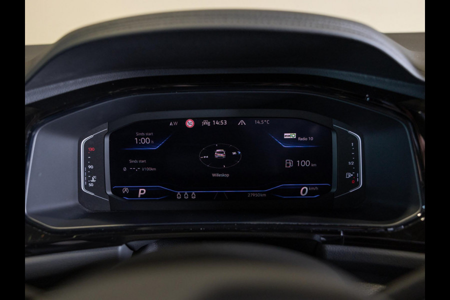 Volkswagen T-Roc 1.5 TSI R-Line Business / 150pk / Panorama dak / Beats / Stoel en stuurverwarming / Volkswagen T-Roc 1.5 TSI R-Line Business / 150pk / Panorama dak / Beats / Stoel en stuurverwarming /