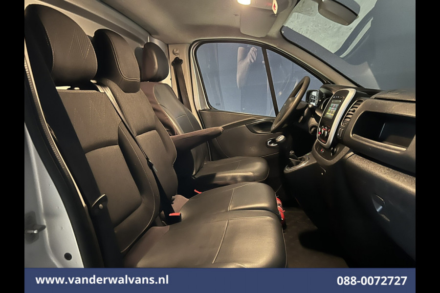 Renault Trafic 2.0 dCi 120pk L1H1 Euro6 Airco | Camera | Imperiaal | LED | Navigatie Bijrijdersbank, Parkeersensoren Renault Trafic 2.0 dCi 120pk L1H1 Euro6 Airco | Camera | Imperiaal | LED | Navigatie Bijrijdersbank, Parkeersensoren