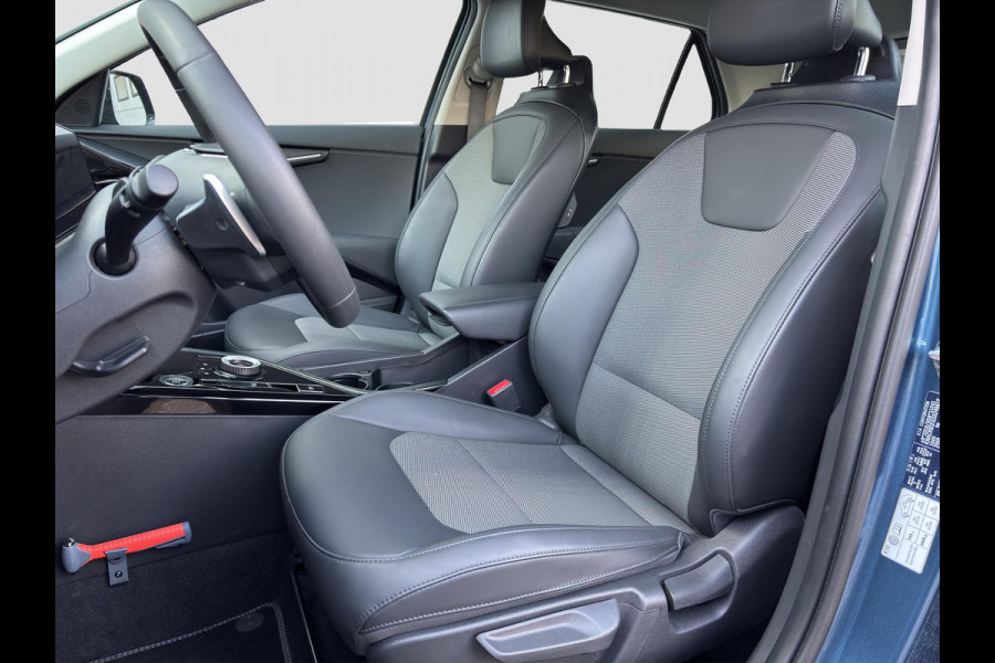 Kia Niro 1.6 GDi Hybrid DynamicLine Climate Control | Automaat | Adapt. Cruise | Navi | Carplay/Android Auto | Half-Leder | Camera | Navi | Kia Niro 1.6 GDi Hybrid DynamicLine Climate Control | Automaat | Adapt. Cruise | Navi | Carplay/Android Auto | Half-Leder | Camera | Navi |