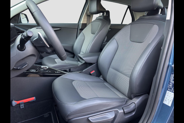 Kia Niro 1.6 GDi Hybrid DynamicLine Climate Control | Automaat | Adapt. Cruise | Navi | Carplay/Android Auto | Half-Leder | Camera | Navi | Kia Niro 1.6 GDi Hybrid DynamicLine Climate Control | Automaat | Adapt. Cruise | Navi | Carplay/Android Auto | Half-Leder | Camera | Navi |