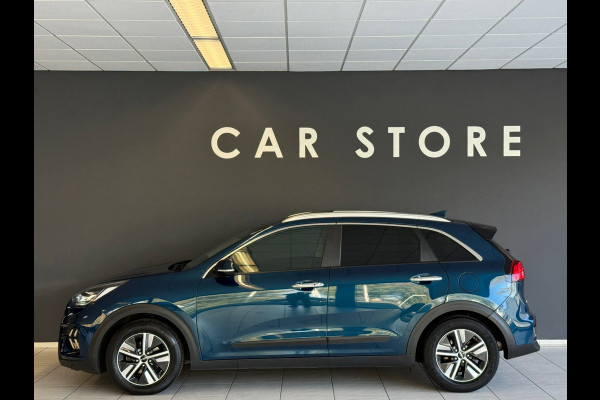 Kia Niro 1.6 GDi Hybrid ExecutiveLine Schuifdak|Stoelventilatie|Keyless|Trekhaak Kia Niro 1.6 GDi Hybrid ExecutiveLine Schuifdak|Stoelventilatie|Keyless|Trekhaak