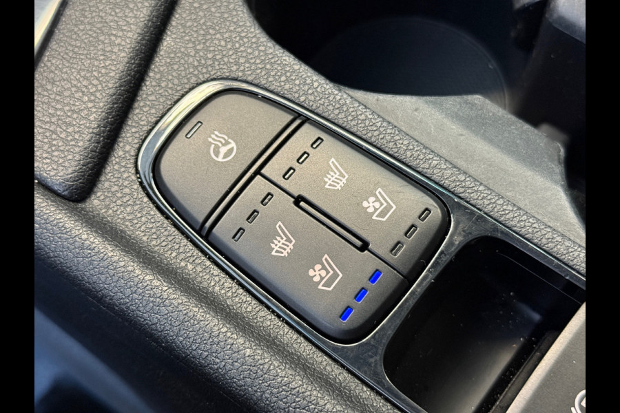 Kia Niro 1.6 GDi Hybrid ExecutiveLine Schuifdak|Stoelventilatie|Keyless|Trekhaak Kia Niro 1.6 GDi Hybrid ExecutiveLine Schuifdak|Stoelventilatie|Keyless|Trekhaak