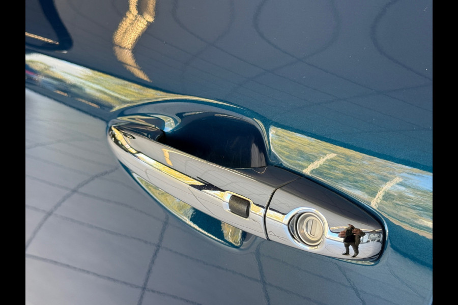 Kia Niro 1.6 GDi Hybrid ExecutiveLine Schuifdak|Stoelventilatie|Keyless|Trekhaak Kia Niro 1.6 GDi Hybrid ExecutiveLine Schuifdak|Stoelventilatie|Keyless|Trekhaak