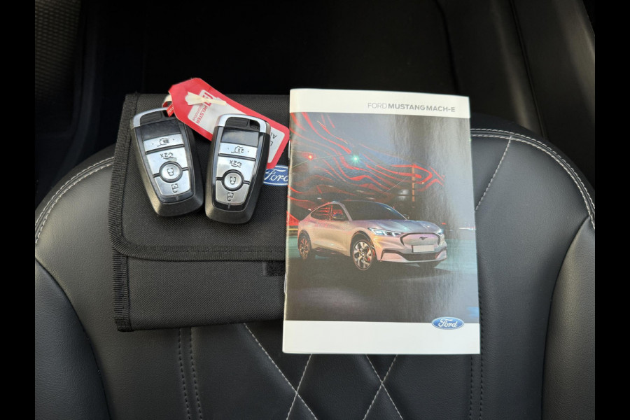 Ford Mustang Mach-E RWD 75 kWh | B&O Sound | 360 Camera | Ford Mustang Mach-E RWD 75 kWh | B&O Sound | 360 Camera |