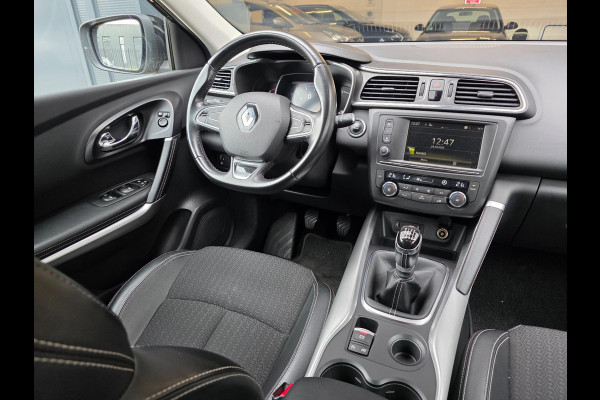 Renault Kadjar 1.2 TCe Bose / CARPLAY / CAMERA / KEYLESS / ALL-SEASONS / NWE VOORBANDEN / NWE OH.BEURT / RESERVEBAND / GARANTIE !