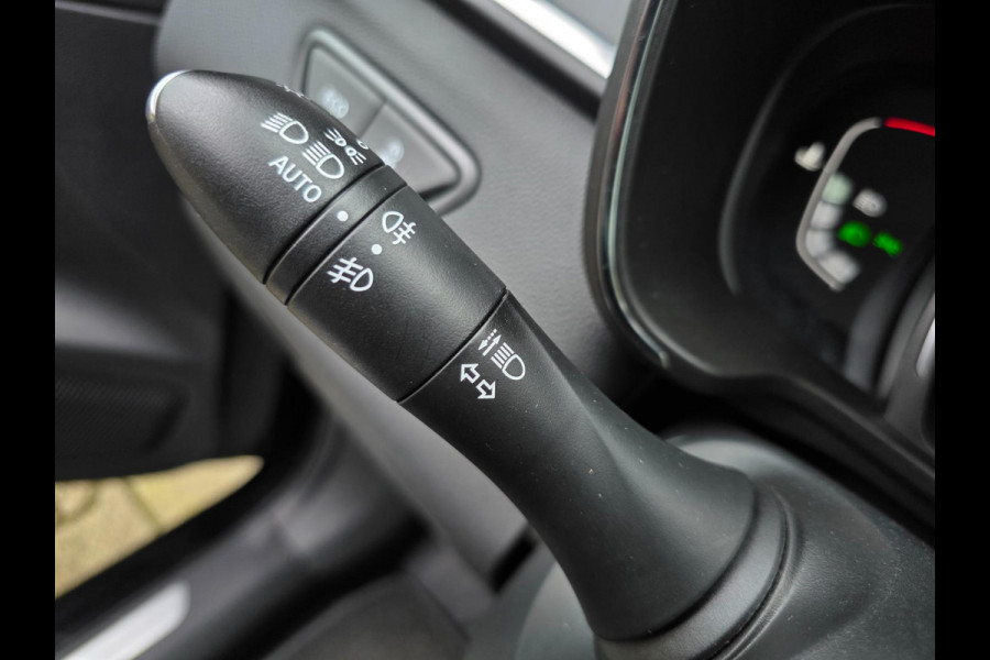 Renault Kadjar 1.2 TCe Bose / CARPLAY / CAMERA / KEYLESS / ALL-SEASONS / NWE VOORBANDEN / NWE OH.BEURT / RESERVEBAND / GARANTIE !