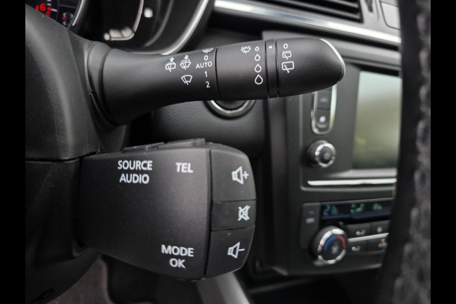 Renault Kadjar 1.2 TCe Bose / CARPLAY / CAMERA / KEYLESS / ALL-SEASONS / NWE VOORBANDEN / NWE OH.BEURT / RESERVEBAND / GARANTIE !