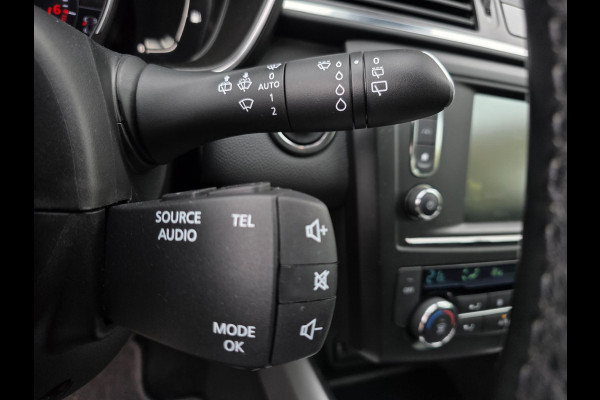 Renault Kadjar 1.2 TCe Bose / CARPLAY / CAMERA / KEYLESS / ALL-SEASONS / NWE VOORBANDEN / NWE OH.BEURT / RESERVEBAND / GARANTIE !
