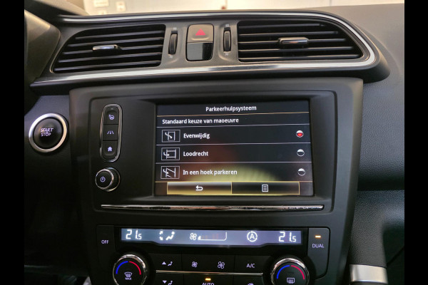 Renault Kadjar 1.2 TCe Bose / CARPLAY / CAMERA / KEYLESS / ALL-SEASONS / NWE VOORBANDEN / NWE OH.BEURT / RESERVEBAND / GARANTIE !
