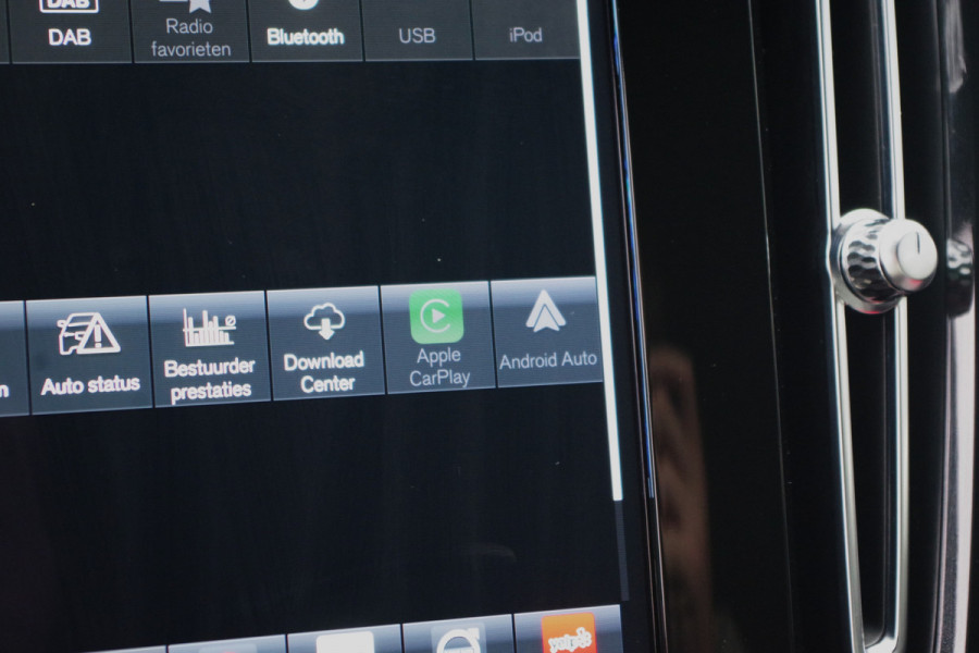 Volvo XC40 1.5 T4 211 PK Recharge Inscription Expression PHEV, Carplay, Camera