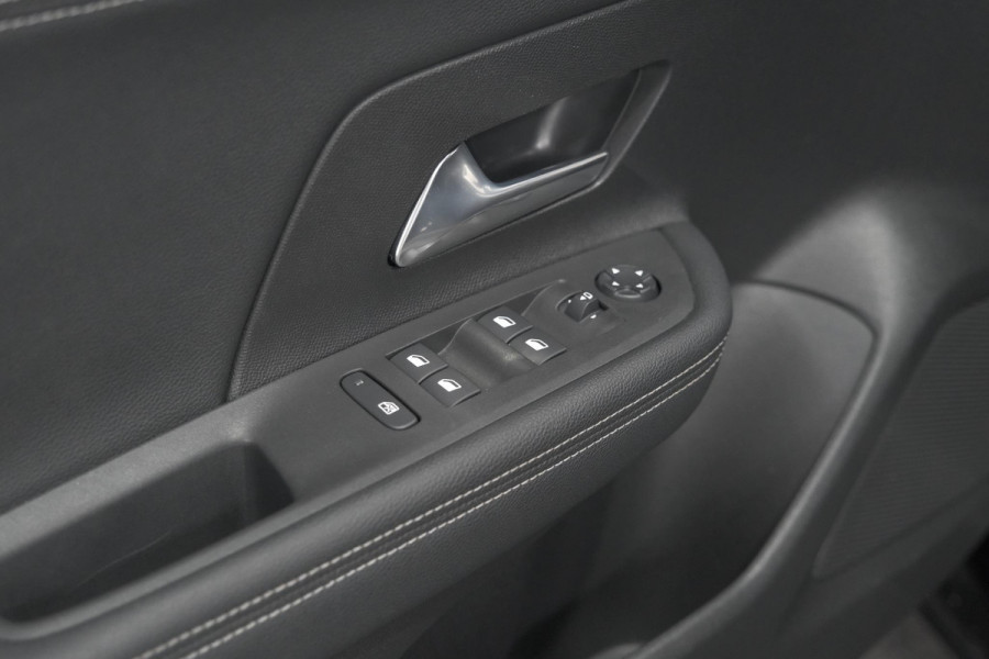 Opel Mokka Turbo 130 AT8 Ultimate | Camera | Dodehoekdetectie | Massage | Adaptieve Cruise Control