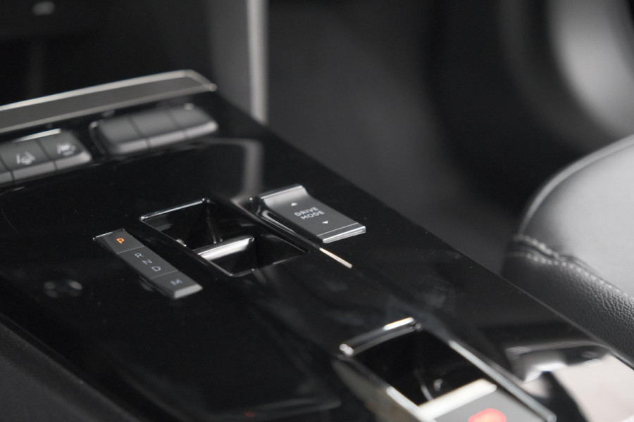 Opel Mokka Turbo 130 AT8 Ultimate | Camera | Dodehoekdetectie | Massage | Adaptieve Cruise Control