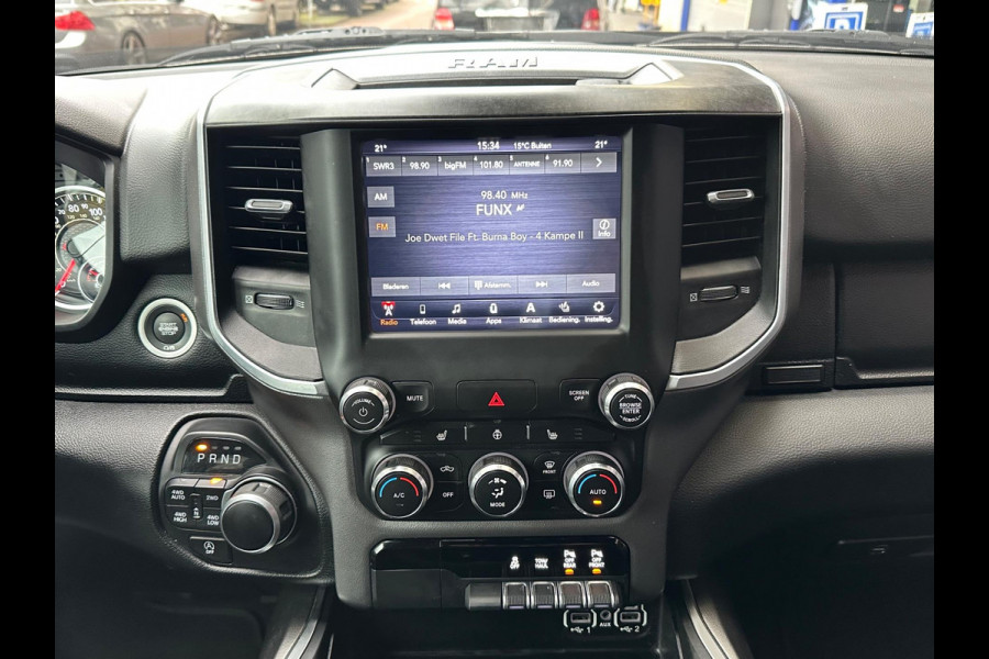 Dodge Ram 1500 5.7 V8 4x4 Crew Cab Big Horn