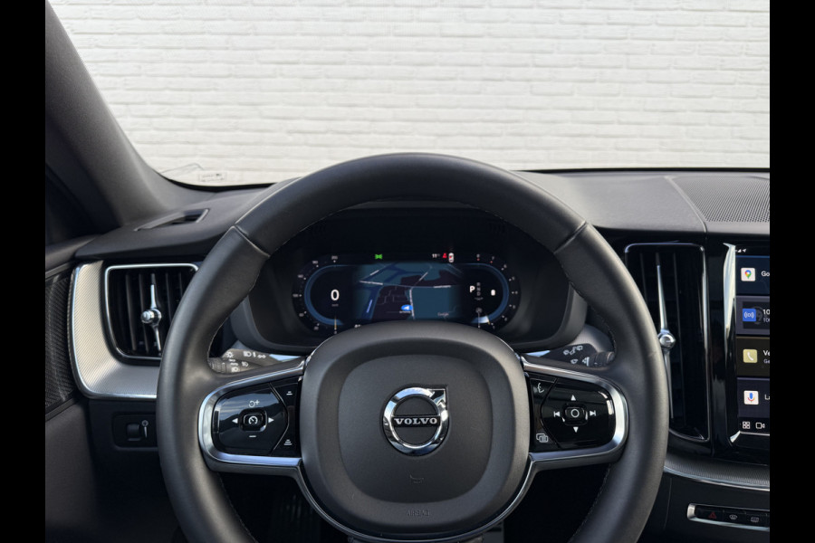 Volvo XC60 2.0 B4 R-Design | Pano | Trekhaak | H/K | Memory | Google Maps | 21 inch