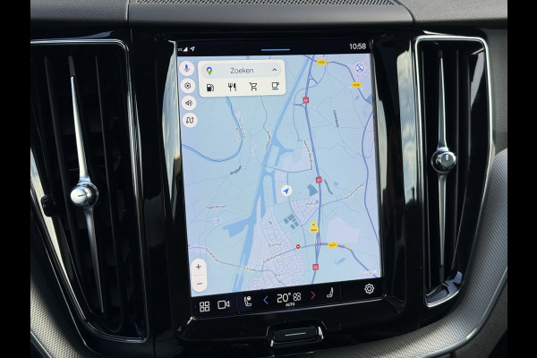 Volvo XC60 2.0 B4 R-Design | Pano | Trekhaak | H/K | Memory | Google Maps | 21 inch
