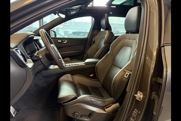Volvo XC60 2.0 B4 R-Design | Pano | Trekhaak | H/K | Memory | Google Maps | 21 inch
