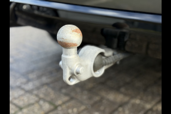 Volvo XC60 2.0 B4 R-Design | Pano | Trekhaak | H/K | Memory | Google Maps | 21 inch