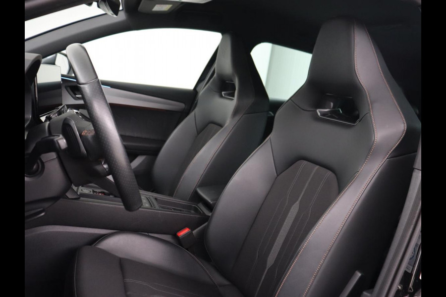 CUPRA Leon 1.4 eHybrid | 245pk | Trekhaak | Stoel & stuurverwarming | Camera | Carplay | Adaptive cruise | Navigatie | Sfeerverlichting | Full LED | Keyless | Sportstoelen | PHEV | Plug In CUPRA Leon 1.4 eHybrid | 245pk | Trekhaak | Stoel & stuurverwarming | Camera | Carplay | Adaptive cruise | Navigatie | Sfeerverlichting | Full LED | Keyless | Sportstoelen | PHEV | Plug In