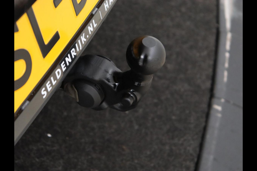 CUPRA Leon 1.4 eHybrid | 245pk | Trekhaak | Stoel & stuurverwarming | Camera | Carplay | Adaptive cruise | Navigatie | Sfeerverlichting | Full LED | Keyless | Sportstoelen | PHEV | Plug In CUPRA Leon 1.4 eHybrid | 245pk | Trekhaak | Stoel & stuurverwarming | Camera | Carplay | Adaptive cruise | Navigatie | Sfeerverlichting | Full LED | Keyless | Sportstoelen | PHEV | Plug In