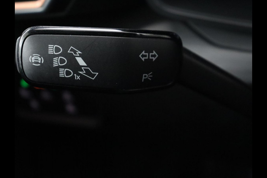 CUPRA Leon 1.4 eHybrid | 245pk | Trekhaak | Stoel & stuurverwarming | Camera | Carplay | Adaptive cruise | Navigatie | Sfeerverlichting | Full LED | Keyless | Sportstoelen | PHEV | Plug In CUPRA Leon 1.4 eHybrid | 245pk | Trekhaak | Stoel & stuurverwarming | Camera | Carplay | Adaptive cruise | Navigatie | Sfeerverlichting | Full LED | Keyless | Sportstoelen | PHEV | Plug In