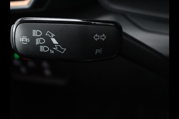 CUPRA Leon 1.4 eHybrid | 245pk | Trekhaak | Stoel & stuurverwarming | Camera | Carplay | Adaptive cruise | Navigatie | Sfeerverlichting | Full LED | Keyless | Sportstoelen | PHEV | Plug In CUPRA Leon 1.4 eHybrid | 245pk | Trekhaak | Stoel & stuurverwarming | Camera | Carplay | Adaptive cruise | Navigatie | Sfeerverlichting | Full LED | Keyless | Sportstoelen | PHEV | Plug In