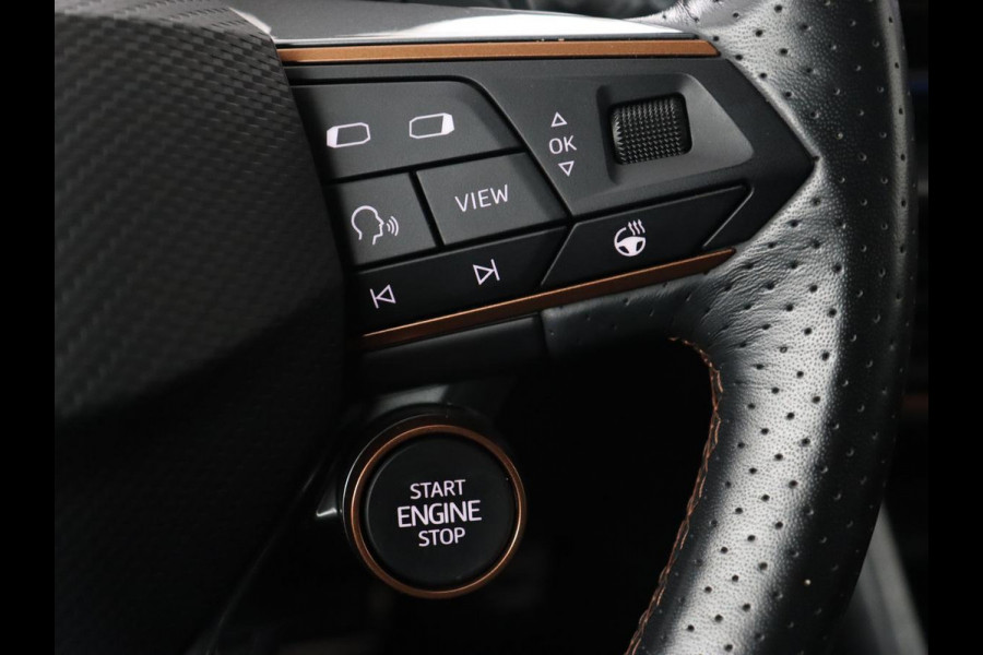 CUPRA Leon 1.4 eHybrid | 245pk | Trekhaak | Stoel & stuurverwarming | Camera | Carplay | Adaptive cruise | Navigatie | Sfeerverlichting | Full LED | Keyless | Sportstoelen | PHEV | Plug In CUPRA Leon 1.4 eHybrid | 245pk | Trekhaak | Stoel & stuurverwarming | Camera | Carplay | Adaptive cruise | Navigatie | Sfeerverlichting | Full LED | Keyless | Sportstoelen | PHEV | Plug In