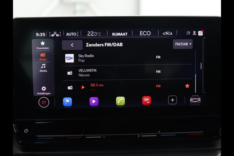 CUPRA Leon 1.4 eHybrid | 245pk | Trekhaak | Stoel & stuurverwarming | Camera | Carplay | Adaptive cruise | Navigatie | Sfeerverlichting | Full LED | Keyless | Sportstoelen | PHEV | Plug In CUPRA Leon 1.4 eHybrid | 245pk | Trekhaak | Stoel & stuurverwarming | Camera | Carplay | Adaptive cruise | Navigatie | Sfeerverlichting | Full LED | Keyless | Sportstoelen | PHEV | Plug In