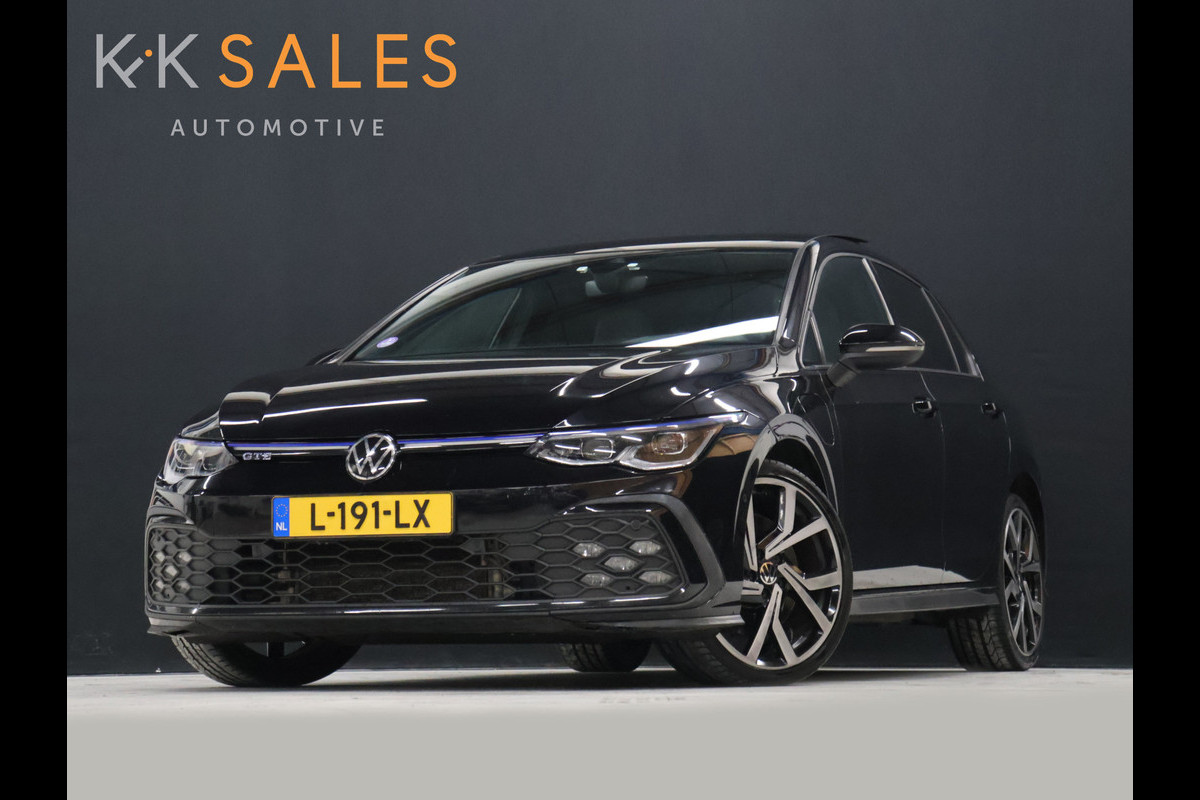 Volkswagen Golf 1.4 eHybrid GTE [MEMORY SEATS, SPORT INTERIEUR, KANTELDAK, APPLE CARPLAY, ANDROID, ADAPTIVE CRUISE, CAMERA, VOL LEDER, STOELVERKOELING, STOELVERWARMING, PDC V+A, NIEUWSTAAT]