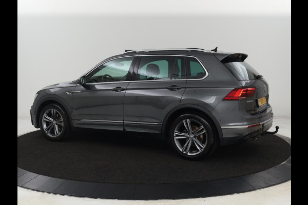 Volkswagen Tiguan 1.5 TSI R Line | Panoramadak | Trekhaak | Stoelverwarming | Camera | Adaptive cruise | Virtual Cockpit | 19'' | Carplay | Park Assist | Navigatie | Full LED Volkswagen Tiguan 1.5 TSI R Line | Panoramadak | Trekhaak | Stoelverwarming | Camera | Adaptive cruise | Virtual Cockpit | 19'' | Carplay | Park Assist | Navigatie | Full LED