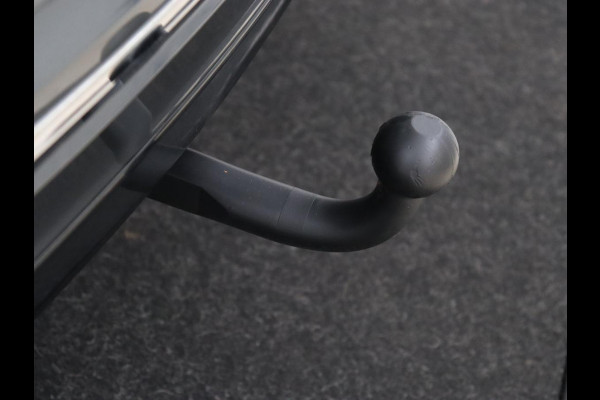 Volkswagen Tiguan 1.5 TSI R Line | Panoramadak | Trekhaak | Stoelverwarming | Camera | Adaptive cruise | Virtual Cockpit | 19'' | Carplay | Park Assist | Navigatie | Full LED Volkswagen Tiguan 1.5 TSI R Line | Panoramadak | Trekhaak | Stoelverwarming | Camera | Adaptive cruise | Virtual Cockpit | 19'' | Carplay | Park Assist | Navigatie | Full LED