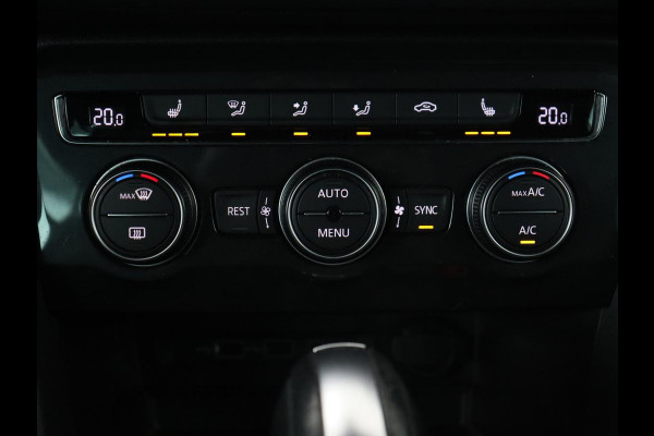 Volkswagen Tiguan 1.5 TSI R Line | Panoramadak | Trekhaak | Stoelverwarming | Camera | Adaptive cruise | Virtual Cockpit | 19'' | Carplay | Park Assist | Navigatie | Full LED Volkswagen Tiguan 1.5 TSI R Line | Panoramadak | Trekhaak | Stoelverwarming | Camera | Adaptive cruise | Virtual Cockpit | 19'' | Carplay | Park Assist | Navigatie | Full LED