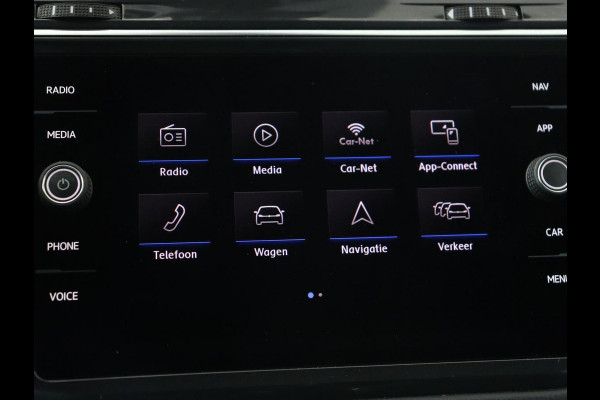 Volkswagen Tiguan 1.5 TSI R Line | Panoramadak | Trekhaak | Stoelverwarming | Camera | Adaptive cruise | Virtual Cockpit | 19'' | Carplay | Park Assist | Navigatie | Full LED Volkswagen Tiguan 1.5 TSI R Line | Panoramadak | Trekhaak | Stoelverwarming | Camera | Adaptive cruise | Virtual Cockpit | 19'' | Carplay | Park Assist | Navigatie | Full LED