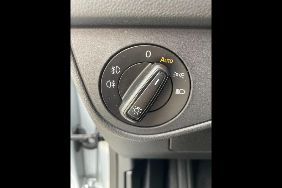 Volkswagen Polo 1.0 TSI 2x R-Line | Matrix led koplampen Volkswagen Polo 1.0 TSI 2x R-Line | Matrix led koplampen