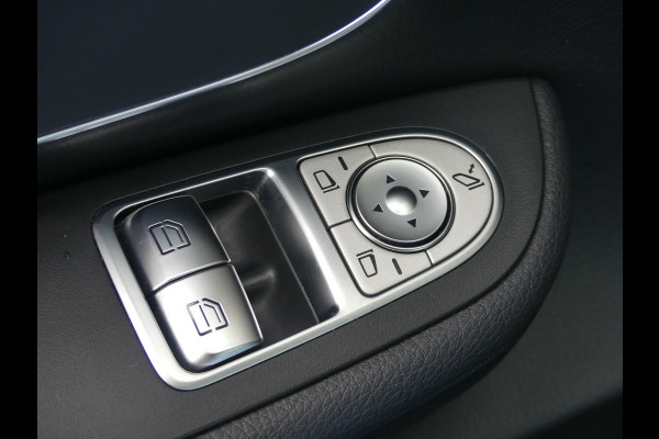 Mercedes-Benz V-Klasse 250d Lang AMG Pakket Dubbel Cabine LED/Trekhaak/LEER Mercedes-Benz V-Klasse 250d Lang AMG Pakket Dubbel Cabine LED/Trekhaak/LEER
