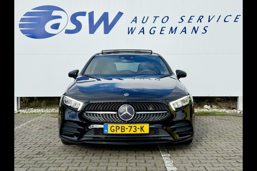 Mercedes-Benz A-Klasse 200 Business Solution AMG | Pano | Ambient Light | LED | CarPlay | 19 inch Mercedes-Benz A-Klasse 200 Business Solution AMG | Pano | Ambient Light | LED | CarPlay | 19 inch