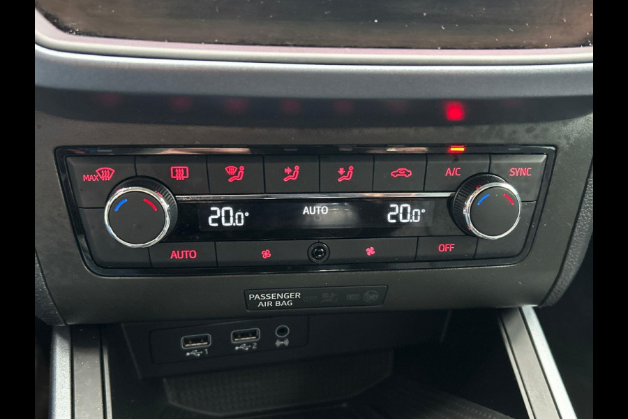Seat Arona 1.0 TSI Style Trekhaak Apple/Carplay Navigatie Climate/Control